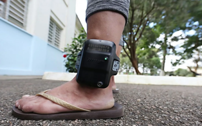 Câmara aprova tornozeleira eletrônica imediata para agressor de mulher em situação de risco