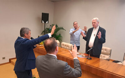 Pe. Eduardo prega sobre o Reino de Deus em retiro espiritual para políticos em Brasília