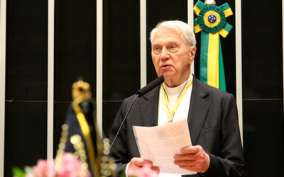 Padre Eduardo participa de Sessão Solene sobre as famílias e celebra missa no Congresso Nacional